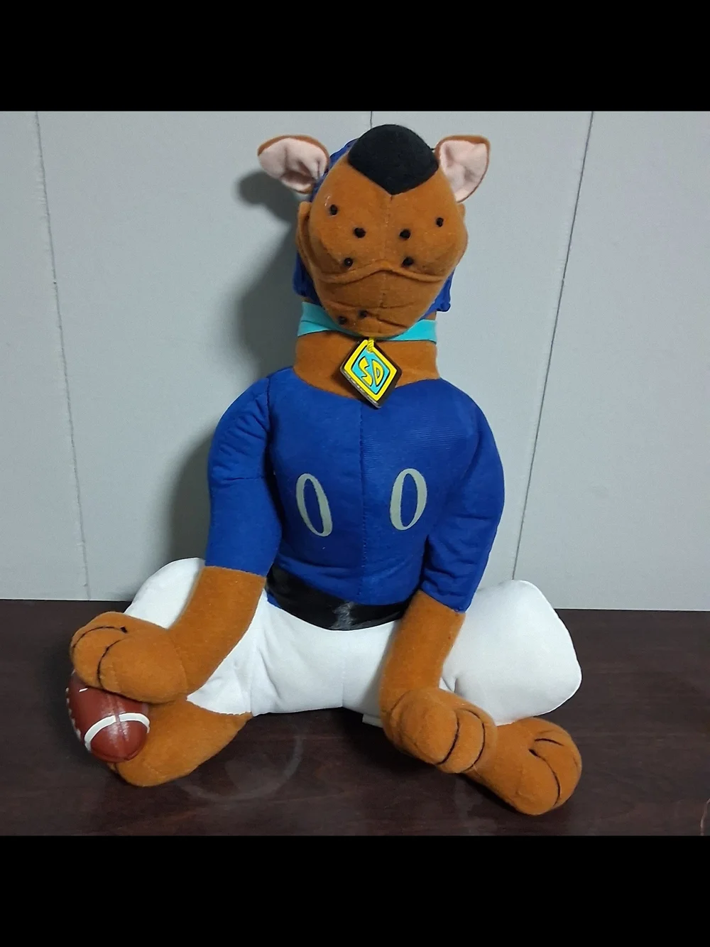 Scooby-Doo Plush Toy in Brown and Blue - Character Stuffed Animal
